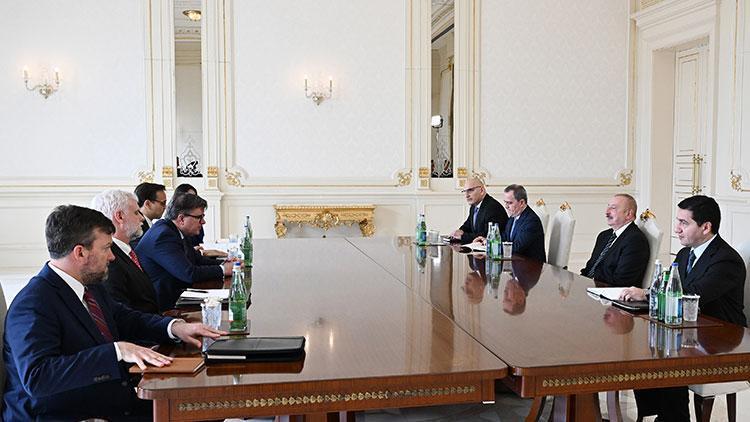 Aliyev, ABD Dışişleri Bakan Yardımcısı O’Brien’la görüştü