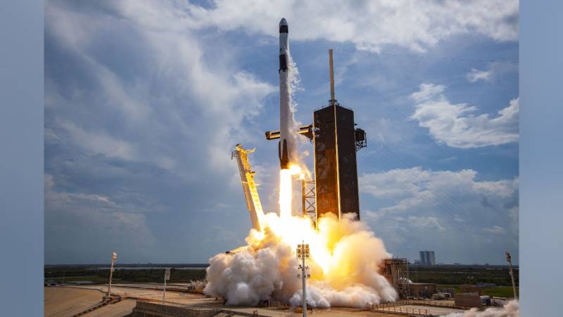 Bakan Uraloğlu: Yerli ve millî Türksat 6A uydumuzu SpaceX’in Falcon 9 Roketi ile Florida’dan uzaya gönderiyoruz